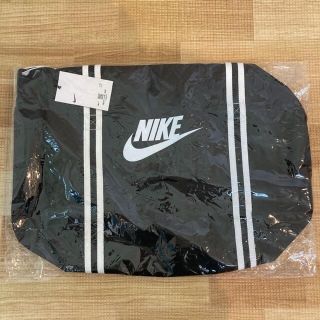 ナイキ(NIKE)の【ちかゆりありゅ様専用】NIKE ナイキ ヘリテージダッフルバッグ　30L(バッグパック/リュック)