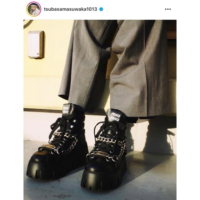 にんたま ♡ MIUMIU ミュウミュウ メタルチェーンレザーブーツ 36 - 靴