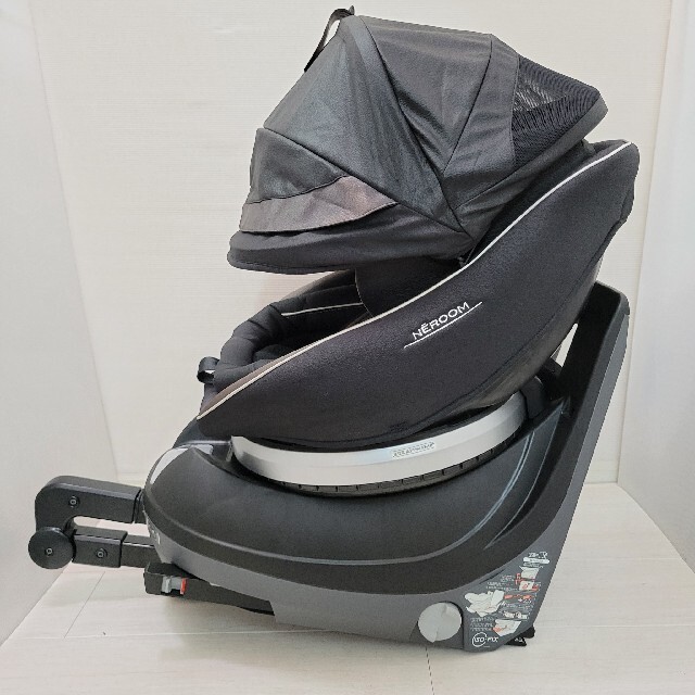 combi(コンビ)の【美品♡ハイグレード】combi ネルーム ISOFIX 回転式チャイルドシート キッズ/ベビー/マタニティの外出/移動用品(自動車用チャイルドシート本体)の商品写真