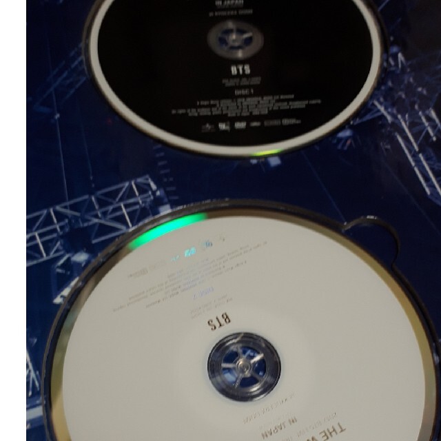 防弾少年団(BTS)(ボウダンショウネンダン)の2017 BTS LIVE WINGS KYOCERA DOME 初回限定DVD エンタメ/ホビーのDVD/ブルーレイ(ミュージック)の商品写真