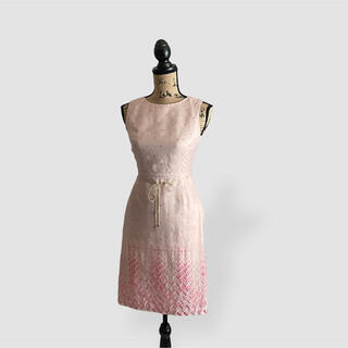 シャープな TOCCA TOCCA LOTUS ROSE ドレスの通販 by komachi's shop