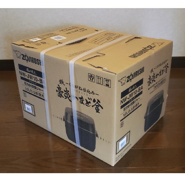 象印(ゾウジルシ)の新品未使用ZOJIRUSHI 圧力IH炊飯ジャー NW-JW10-BA スマホ/家電/カメラの調理家電(炊飯器)の商品写真