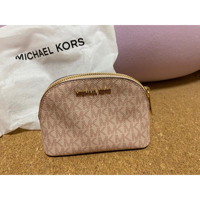 Michael Kors(マイケルコース)の新品　マイケルコース　ポーチ レディースのファッション小物(ポーチ)の商品写真