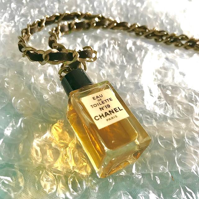 CHANEL - レア CHANEL 香水 ネックレス シャネルの通販 by るぶきん's