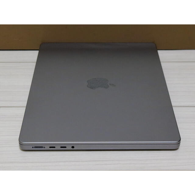 Mac (Apple)(マック)のCTO M1Max MacBookPro 14 US  32GB SSD1TB スマホ/家電/カメラのPC/タブレット(ノートPC)の商品写真