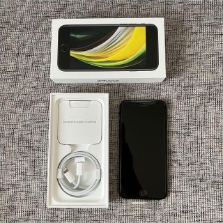 アイフォーン(iPhone)のiPhone SE(第2世代) 64GB(スマートフォン本体)