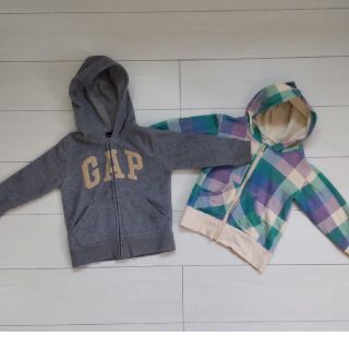 ギャップ(GAP)のキッズパーカーセット　サイズ95  　ＧＡＰ、西松屋(ジャケット/上着)