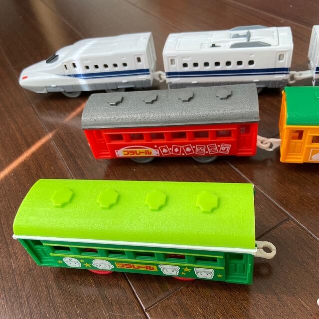 Takara Tomy(タカラトミー)のあ〜さん様専用プラレール 新幹線 キッズ/ベビー/マタニティのおもちゃ(電車のおもちゃ/車)の商品写真