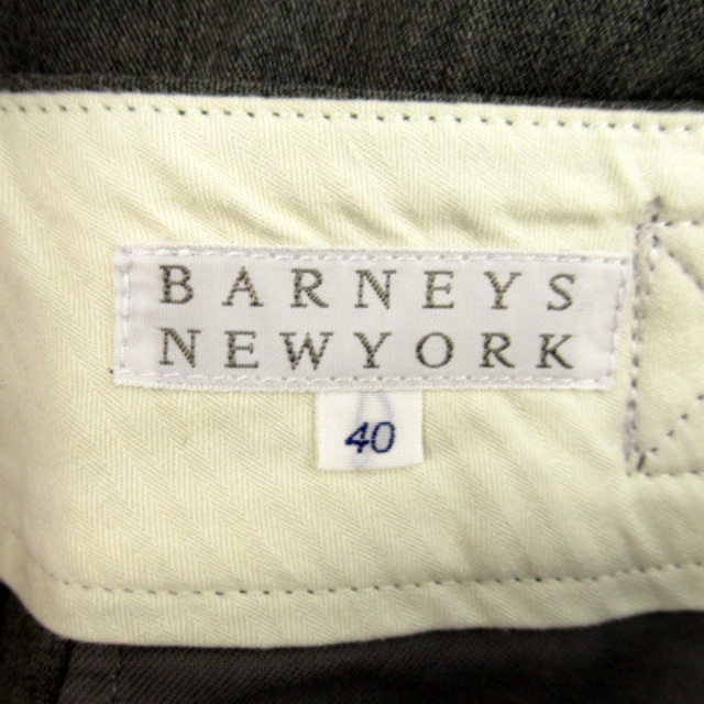 BARNEYS NEW YORK(バーニーズニューヨーク)のバーニーズニューヨーク ハーフパンツ 短パン 無地 40 グレー /SY11 レディースのパンツ(ショートパンツ)の商品写真