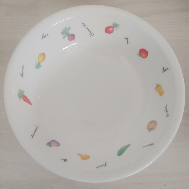 CORELLE(コレール)のコレール　サラダボウル小　6枚セット インテリア/住まい/日用品のキッチン/食器(食器)の商品写真