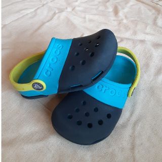 クロックス(crocs)のクロックス　サイズC10　17.5cm(サンダル)