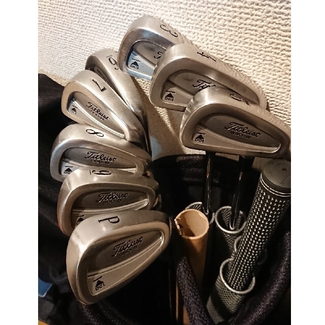 Titleist(タイトリスト)のタイトリスト 990 B 3I-PW 8本 DGハイローンチ X100 スポーツ/アウトドアのゴルフ(クラブ)の商品写真