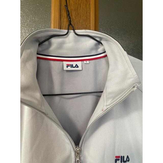 FILA(フィラ)のFILA スポーツジャージ　上着Lサイズ スポーツ/アウトドアのランニング(ウェア)の商品写真