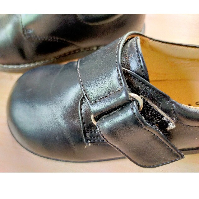 キッズフォーマルシューズ　黒15cm キッズ/ベビー/マタニティのキッズ靴/シューズ(15cm~)(フォーマルシューズ)の商品写真