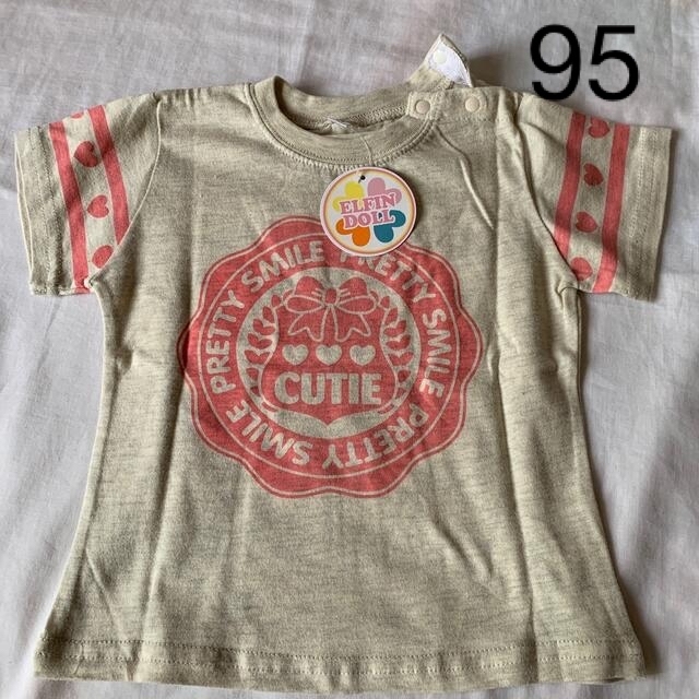 女の子95サイズ　Tシャツ キッズ/ベビー/マタニティのキッズ服女の子用(90cm~)(Tシャツ/カットソー)の商品写真