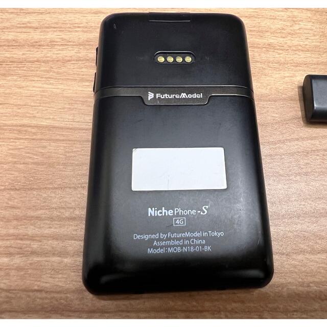 Niche Phone-S 4G 中古美品 黒(ブラック) スマホ/家電/カメラのスマートフォン/携帯電話(携帯電話本体)の商品写真
