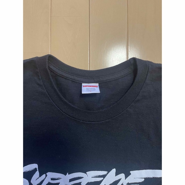 Futura Logo Tee  SUPREME 2