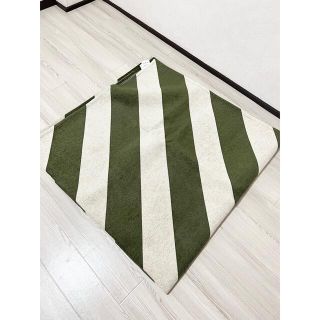 美品！ストライプ　ラグ　カーキ