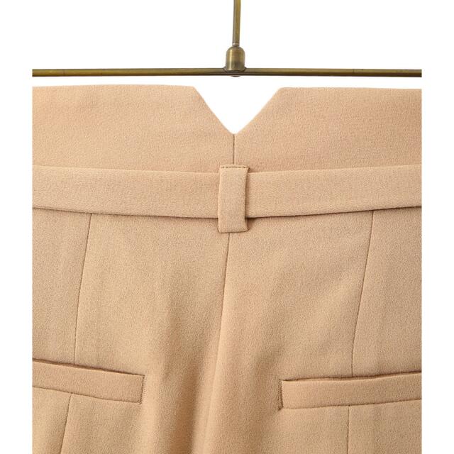 mame(マメ)の【MameKurogouchi】Belted Tapered Trousers レディースのパンツ(カジュアルパンツ)の商品写真