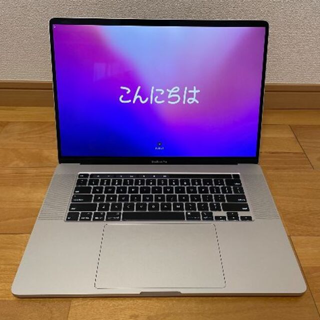 MacBook Pro 2019 16インチ/8コア/32GB/1TB/US