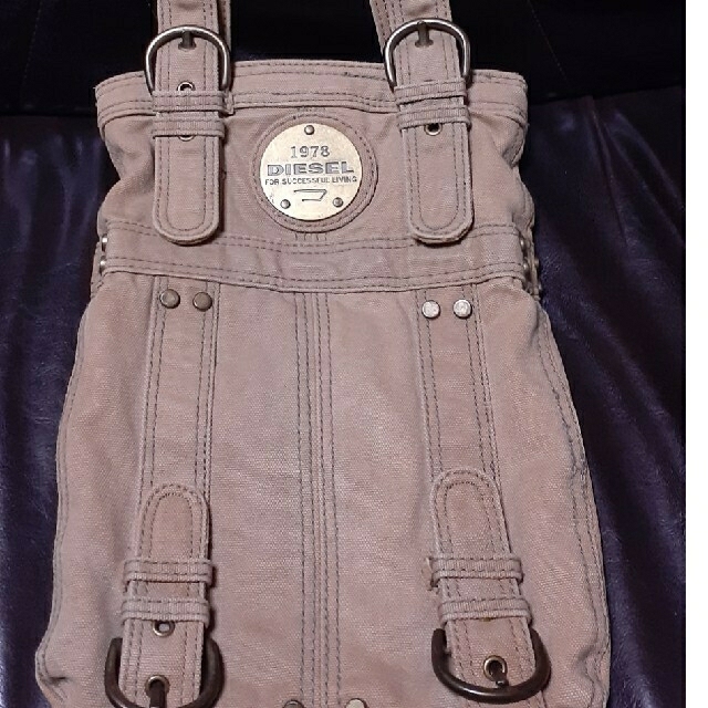 DIESEL(ディーゼル)のDIESEL ディーゼル BAG  トート・バッグ 1978 レディースのバッグ(トートバッグ)の商品写真