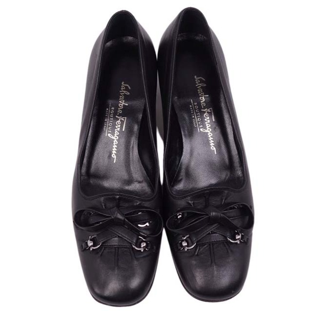 Salvatore Ferragamo(サルヴァトーレフェラガモ)のサルヴァトーレ フェラガモ パンプス リボン レザー 6.5C ブラック レディースの靴/シューズ(ハイヒール/パンプス)の商品写真