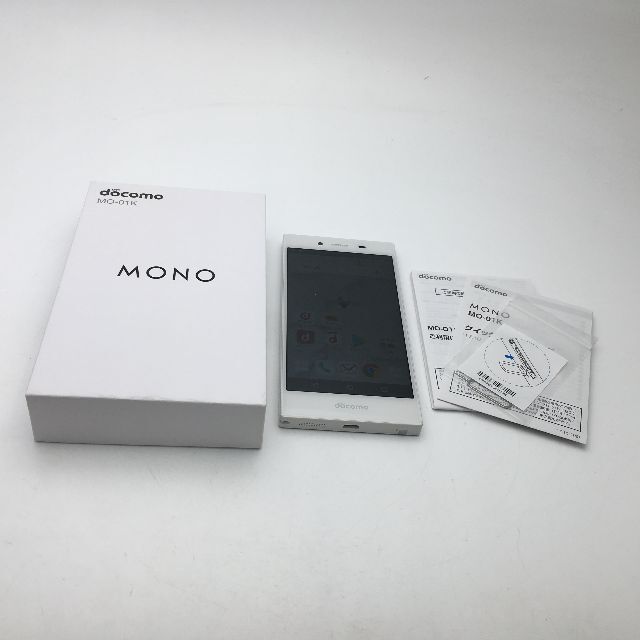 キャリア802 SIMフリー docomo MONO MO-01K ホワイト新品未使用