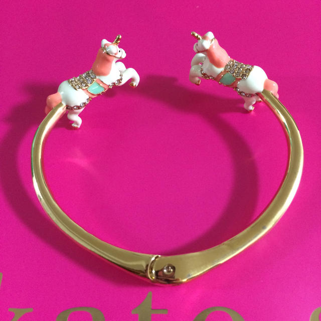 kate spade new york(ケイトスペードニューヨーク)のケイトスペード kate spade ユニコーン ブレスレット バングル レディースのアクセサリー(ブレスレット/バングル)の商品写真