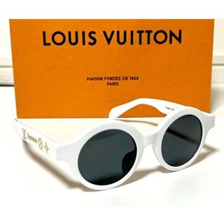 ✨極美品⚜️LOUIS VUITTON × Supreme⚜️サングラス 限定品(サングラス/メガネ)