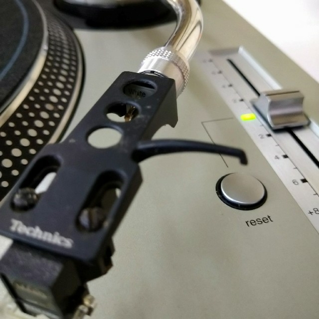 Technics　テクニクス SL-1200 MK5 ターンテーブル DJ 楽器のDJ機器(ターンテーブル)の商品写真