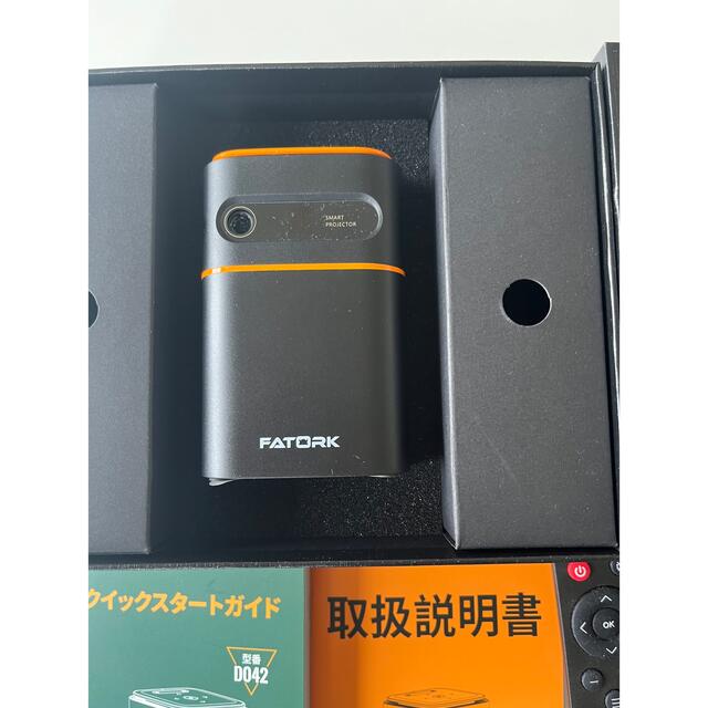【美品】プロジェクター 小型 FATORK 5G モバイルプロジェクター 家庭用