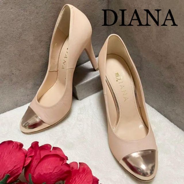 DIANA(ダイアナ)の190【美品 DIANA 22.5】アーモンドトゥ パンプス ピンク×ゴールド レディースの靴/シューズ(ハイヒール/パンプス)の商品写真