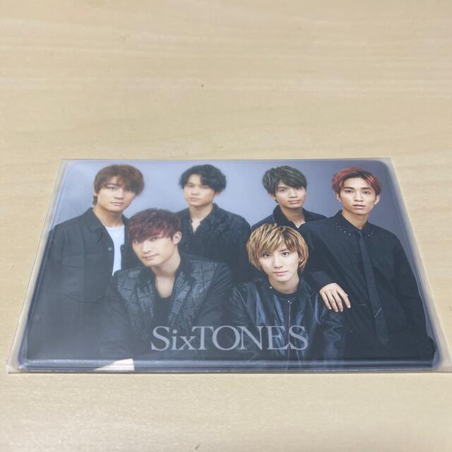 SixTONES(ストーンズ)の【新品未開封】SixTONES会員証ケース エンタメ/ホビーのタレントグッズ(アイドルグッズ)の商品写真