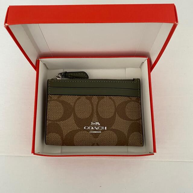COACH(コーチ)の新品☆COACH ギフトBOX 箱 コインケース アクセサリー用 レディースのバッグ(ショップ袋)の商品写真