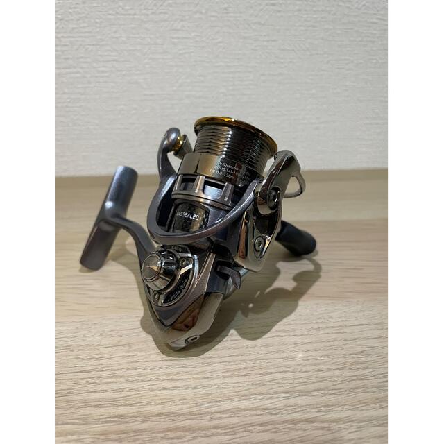 DAIWA(ダイワ)の【漁師さま専用】12イグジスト1003 替えスプール付き スポーツ/アウトドアのフィッシング(リール)の商品写真