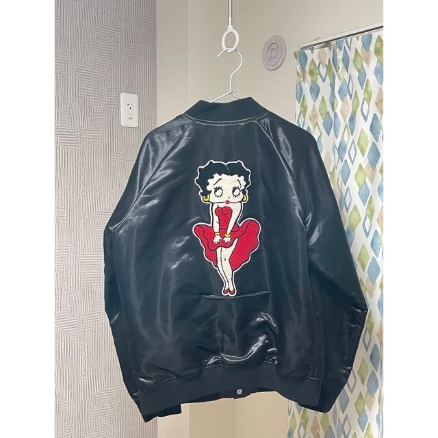 Supreme(シュプリーム)のSUPREME Betty Boop Satin Club Jacket メンズのジャケット/アウター(スタジャン)の商品写真