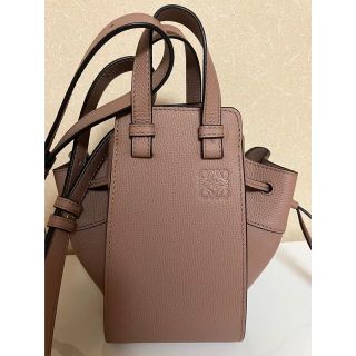 ロエベ(LOEWE)の正規品　限定色　1点のみ　ロエベ ドローストリング ハンモック ミニ(ショルダーバッグ)