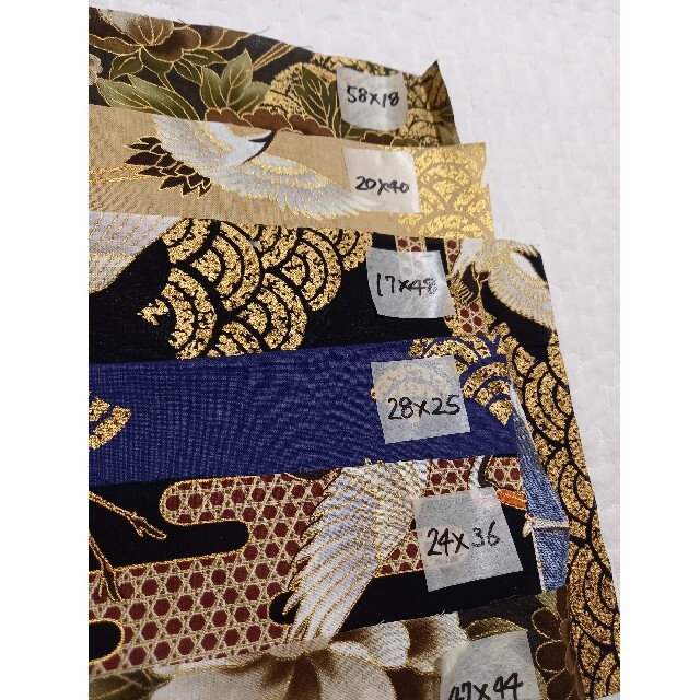 和柄　生地　ハギレ20枚セット　ハンドメイド　素材に ハンドメイドの素材/材料(生地/糸)の商品写真