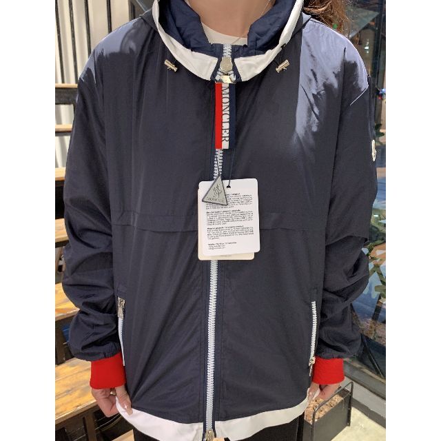 円高還元 モンクレール moncler 希少 パーカー レディース パーカー