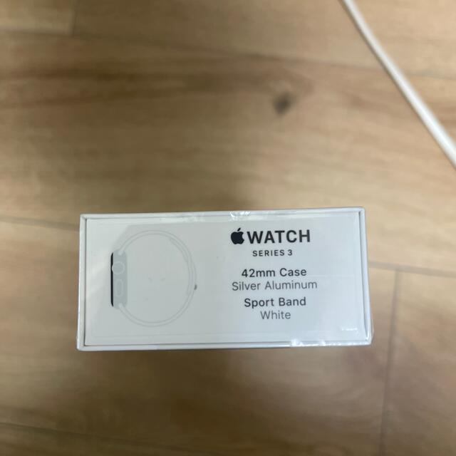 Apple Watch(アップルウォッチ)の新品未使用APPLE WATCH 3 GPSモデル SVAL WT140-210 スマホ/家電/カメラのスマートフォン/携帯電話(その他)の商品写真