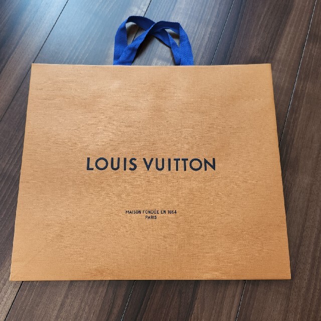LOUIS VUITTON(ルイヴィトン)の【美品!】ルイヴィトン紙袋、布袋、封筒セット レディースのバッグ(ショップ袋)の商品写真