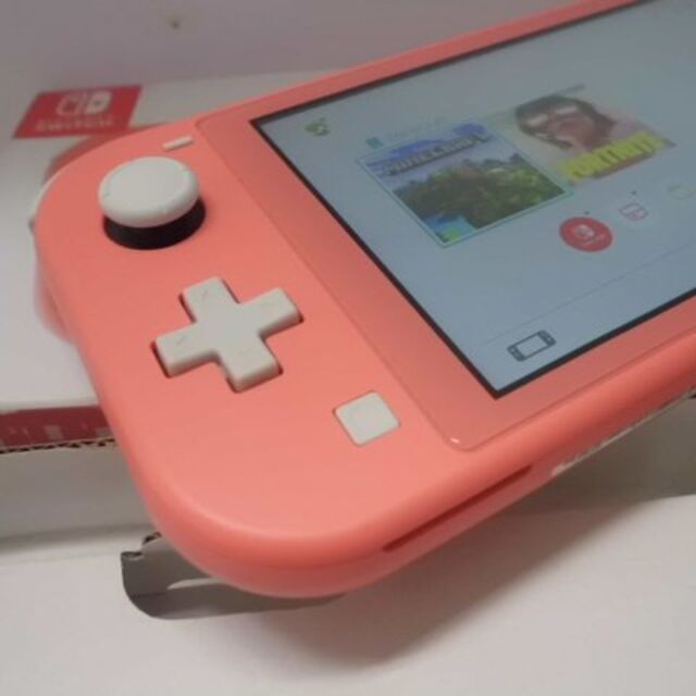 Nintendo Switch(ニンテンドースイッチ)のNintendo Switch Lite Coral 任天堂スイッチライト エンタメ/ホビーのゲームソフト/ゲーム機本体(携帯用ゲーム機本体)の商品写真