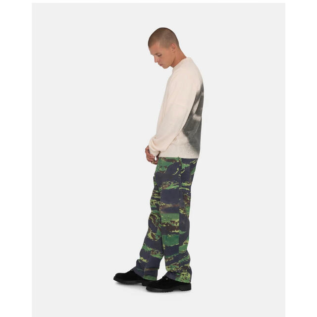 STUSSY - stussy 8 BALL SPRAY SWEATER セーター ニット Lの通販 STUSSY - stussy 8 BALL SPRAY SWEATER セーター ニット Lの通販