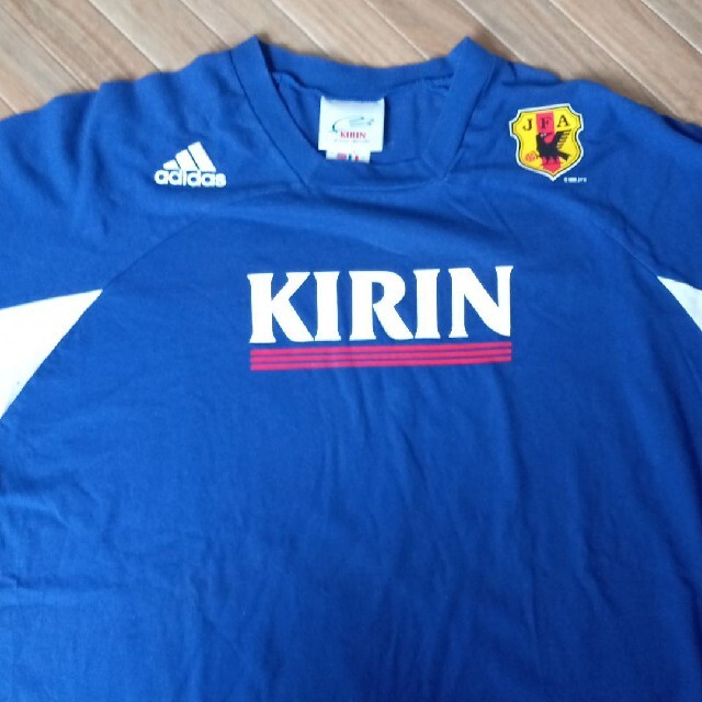 adidas(アディダス)のアディダス adidas JFA  キリンカップ Ｔシャツ スポーツ/アウトドアのサッカー/フットサル(ウェア)の商品写真