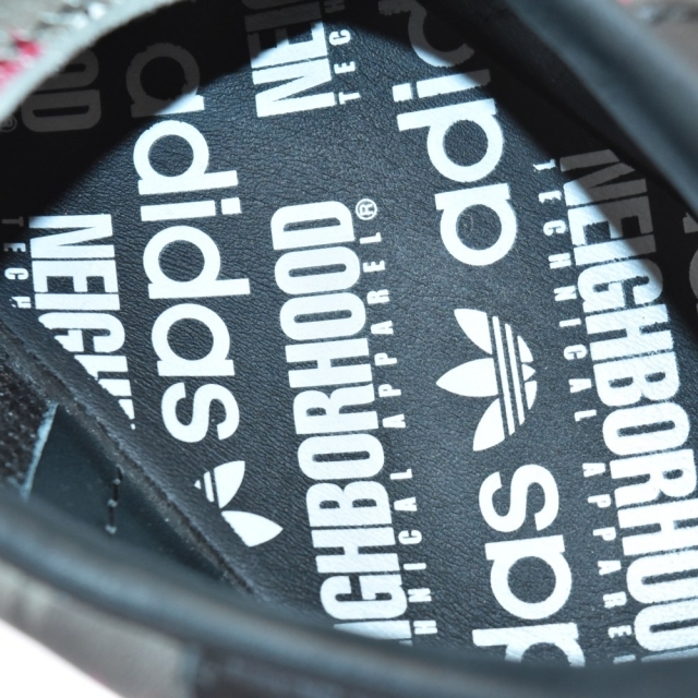 adidas(アディダス)のadidas アディダス ×NEIGHBORHOOD ネイバーフッド SUPER STAR NH SHELLTOE シェルトゥー スニーカー ローカット M25786 メンズの靴/シューズ(スニーカー)の商品写真