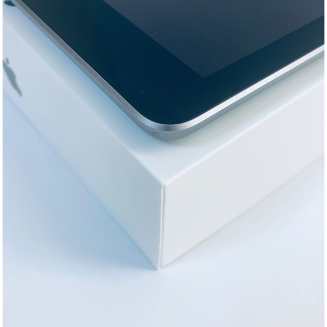 Apple iPad 第5世代 Wi-Fi 32GB【美品】 Apple iPad 第5世代 Wi-Fi 32GB【美品】