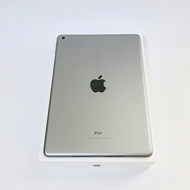 Apple iPad 第5世代 Wi-Fi 32GB【美品】 スマホ/家電/カメラのPC/タブレット(タブレット)の商品写真