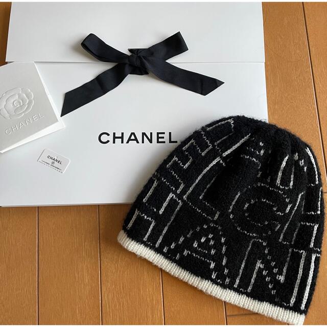 CHANEL(シャネル)のCHANELニット帽 レディースの帽子(ニット帽/ビーニー)の商品写真