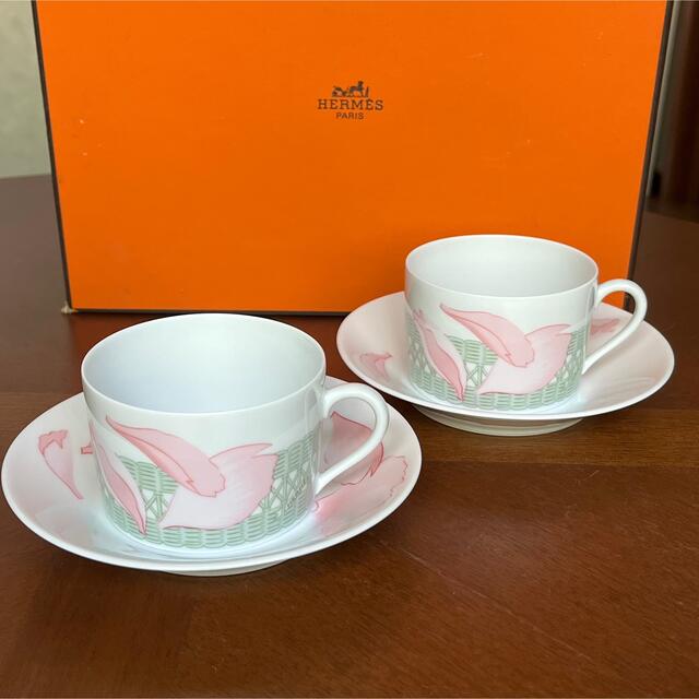 Hermes(エルメス)の【美品】エルメス★ピヴォワンヌ★C/S ペア インテリア/住まい/日用品のキッチン/食器(食器)の商品写真