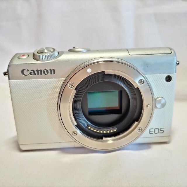 Canon eos M100 一眼レフ ミラーレス一眼 キャ ボディWH 【別倉庫から